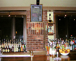 ｔｈｅ　Ｂａｒ　Ｓｌａｉｎｔｈｅｖａ