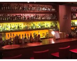Ｔｅｍｐｕｒａ　Ｄｉｎｉｎｇ　Ｂａｒ　ＣＬＯＵＤの雰囲気