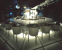 ＯＮ＠ＯＦＦ－ＣＯＭＰＬＥＸ　西麻布