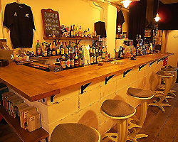 Ｐｏｏｌ　Ｂａｒ　ＳＣＲＵＭの雰囲気