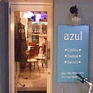 azul