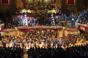 写真:2009年公演より