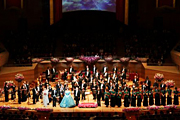 写真:2008年公演より