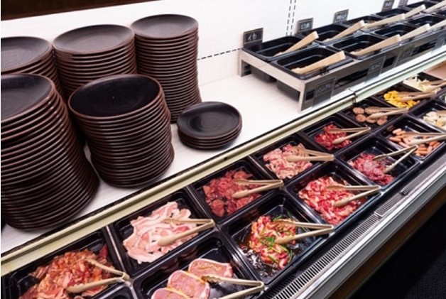 BUFFET左近 ららぽーと堺店」で絶品焼肉食べ放題と「ザ・プレミアム 