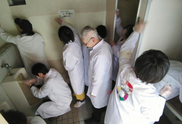 【第47回サントリー地域文化賞】毎月のトイレ清掃パフォーマンスで地域の日常とアートをつなげる「大分圏清掃整理促進運動会」（大分県大分市）