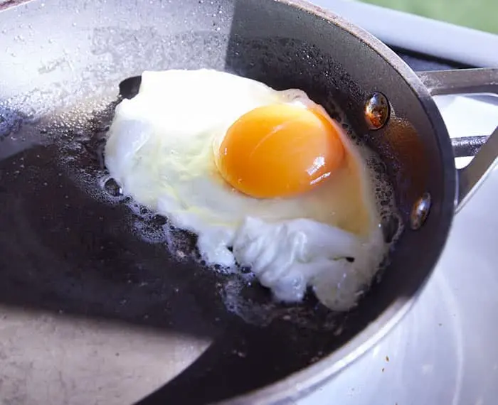 ＜ほうれん草(葉)のアンチョビバター風味＞手順4　焼く（2）