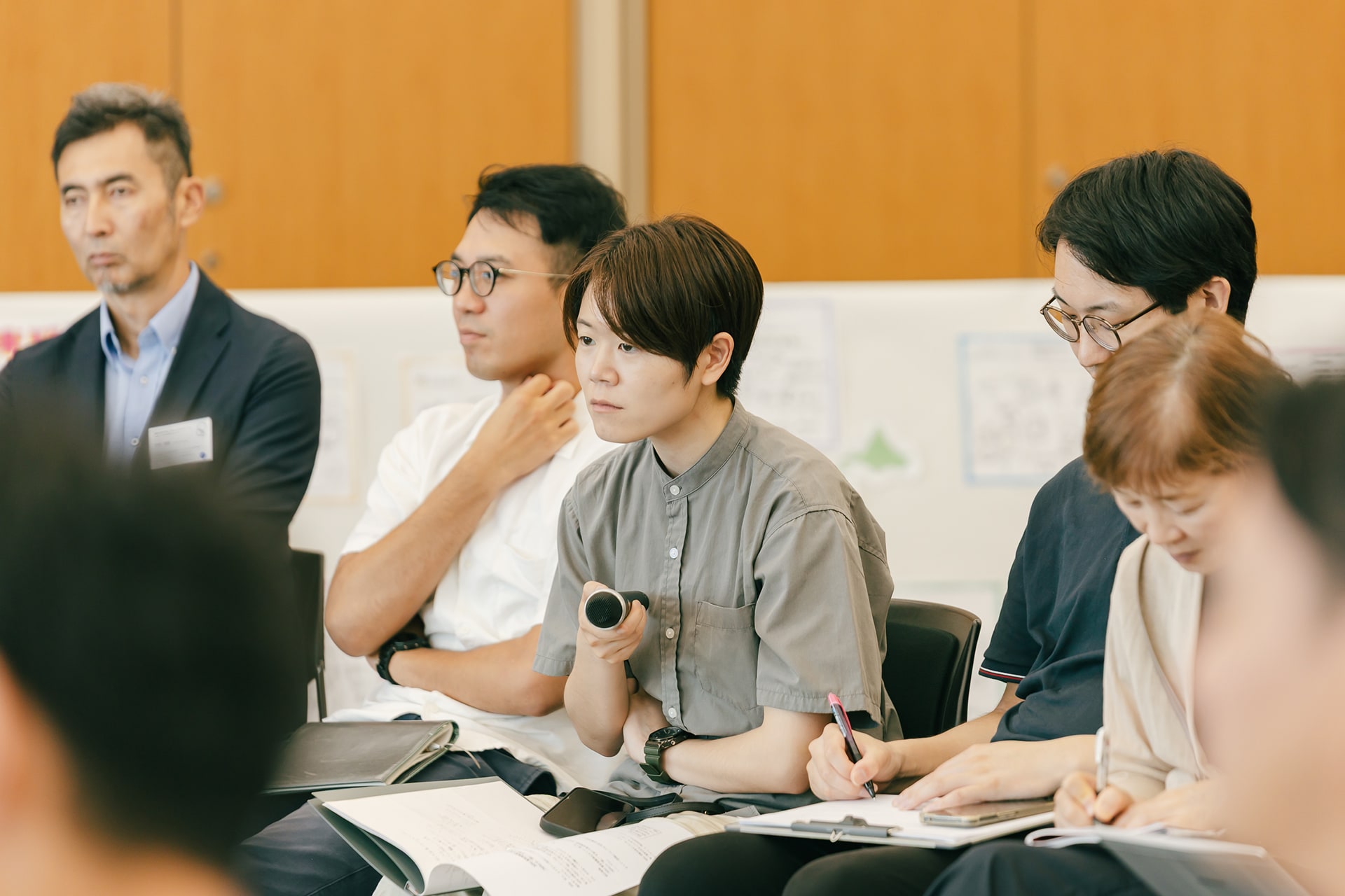 山極さんの言葉を聞くmiraitoの上田さん