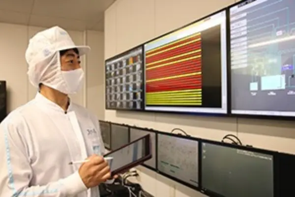 新工場におけるIoT基盤を活用した業務オペレーション　さまざまな情報を表示するダッシュボード