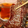 ウーロン茶と脂っこい食事の「相性の良さ」を科学的に解明