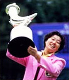 前田 真希（すず子）