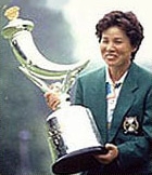 山岡 明美