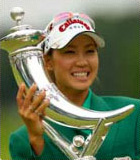 上田 桃子