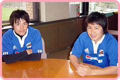 仲良しの田原選手（右）と菅藤選手(左）