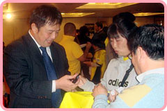 選手とファンの方たちとの歓談タイム