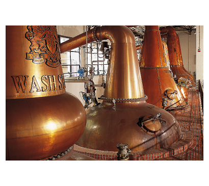 ウイスキーづくりに使われる蒸溜釜とはどのようなものですか？