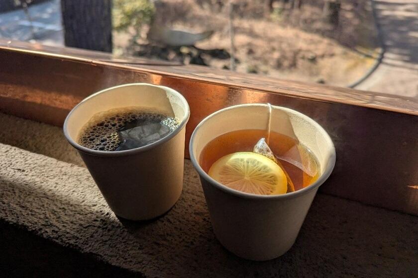 Hakushu_Terrace_hot_coffee_Japanese_tea