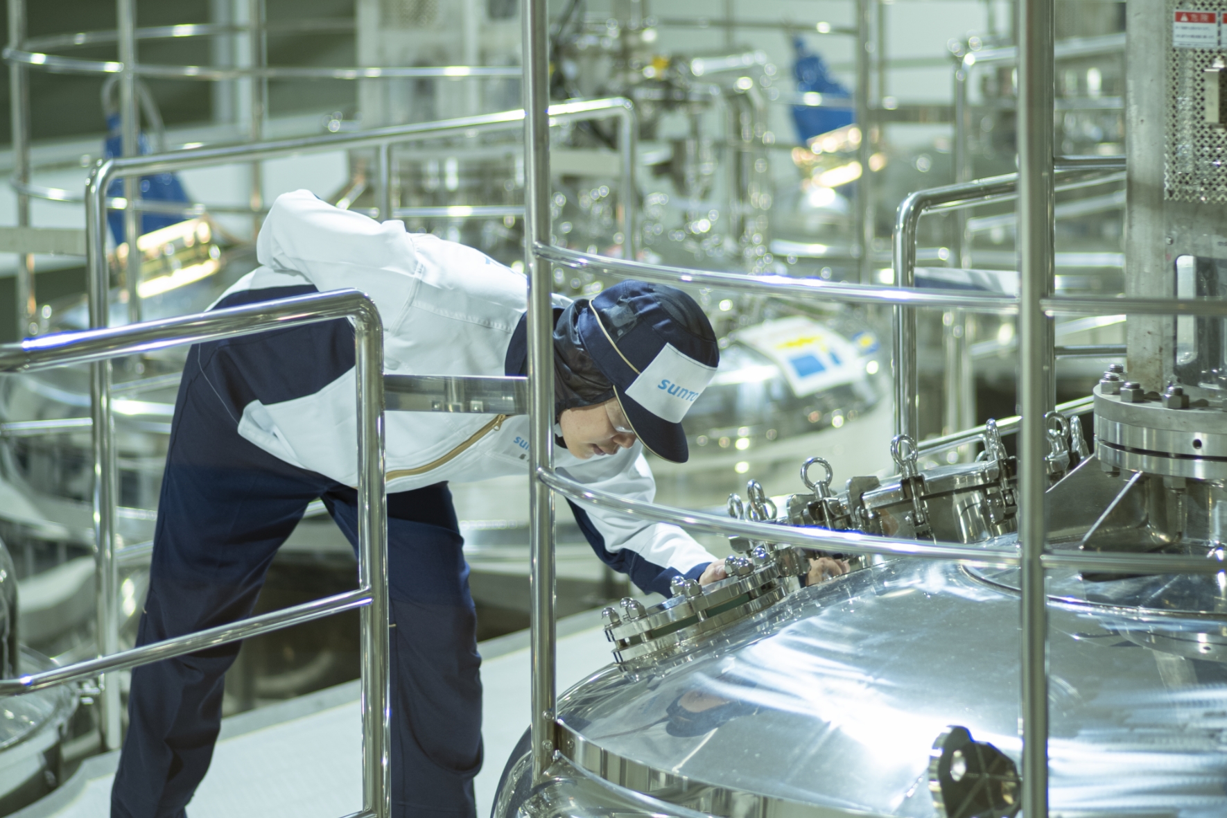 酵母の健康管理も、つくり手の大切な仕事です。