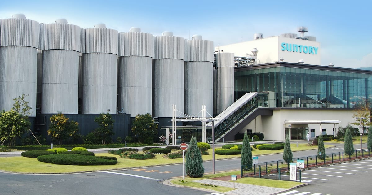 アクセス サントリー 天然水のビール工場 京都ブルワリー