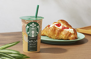 スターバックス カフェラテ,クロワッサンサンド　いちご＆クリーム
