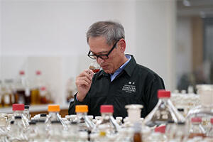 主席ブレンダー輿石 太(こしいし ふとし)