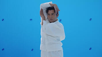 「特水（とくすい）」の新TV－CM「特別な水 誕生」篇