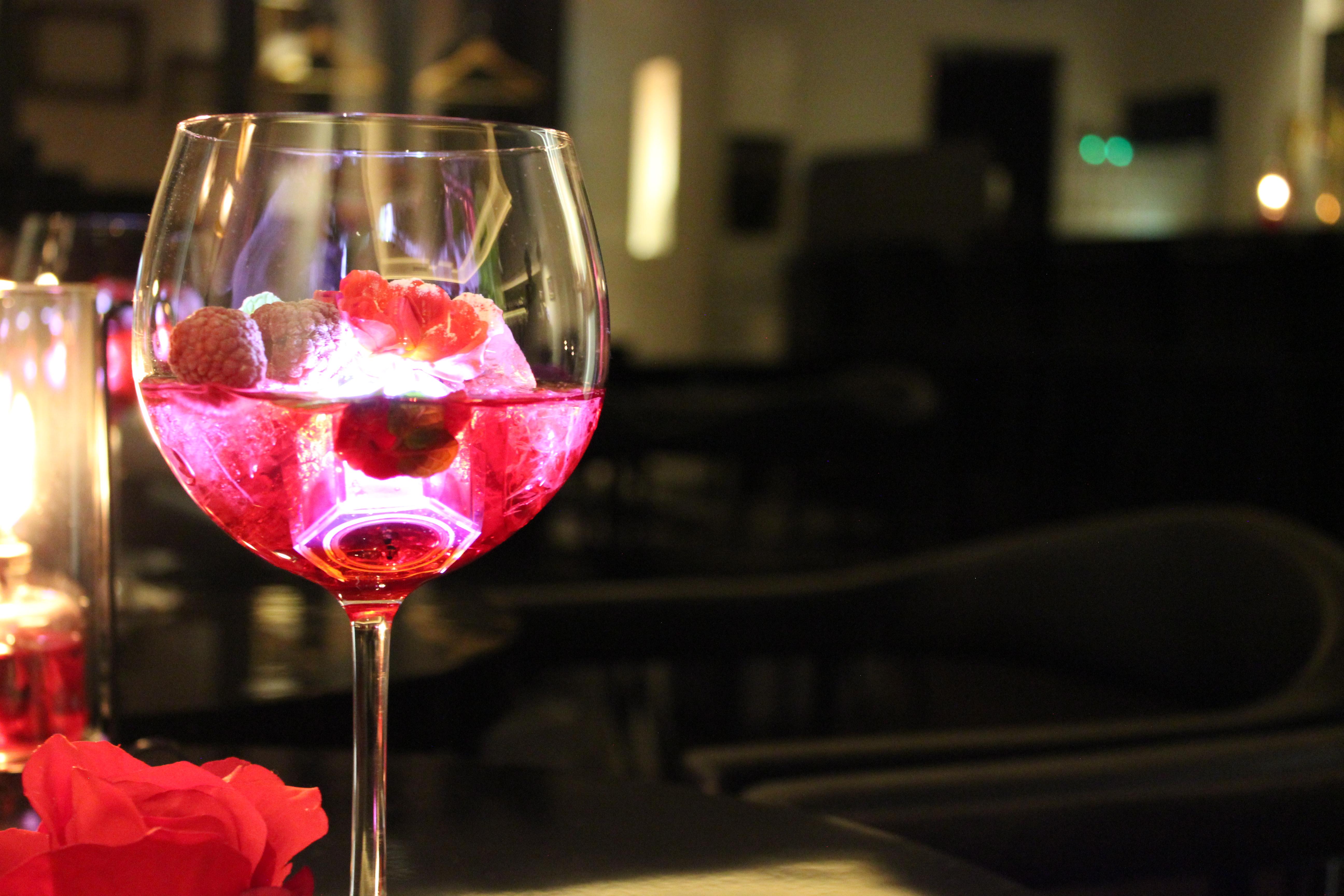 北海道で女性バーテンダーがいるのおすすめバー Bar Navi