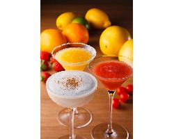 第一ホテル東京　カフェバー　トラックス