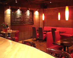 ＯＲＡＮＧＥ－ＲＯＯＭ