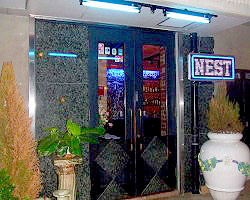 ｌｉｖｅ ｄｉｎｉｎｇ ｂａｒ ｎｅｓｔ ライブ アンド ダイニング バー ネスト 相模大野 Bar Navi
