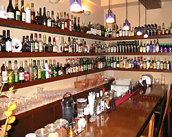 ｔｈｅ ｂａｒ ｉ ｓｔ ザ バー イースト 福井 Bar Navi