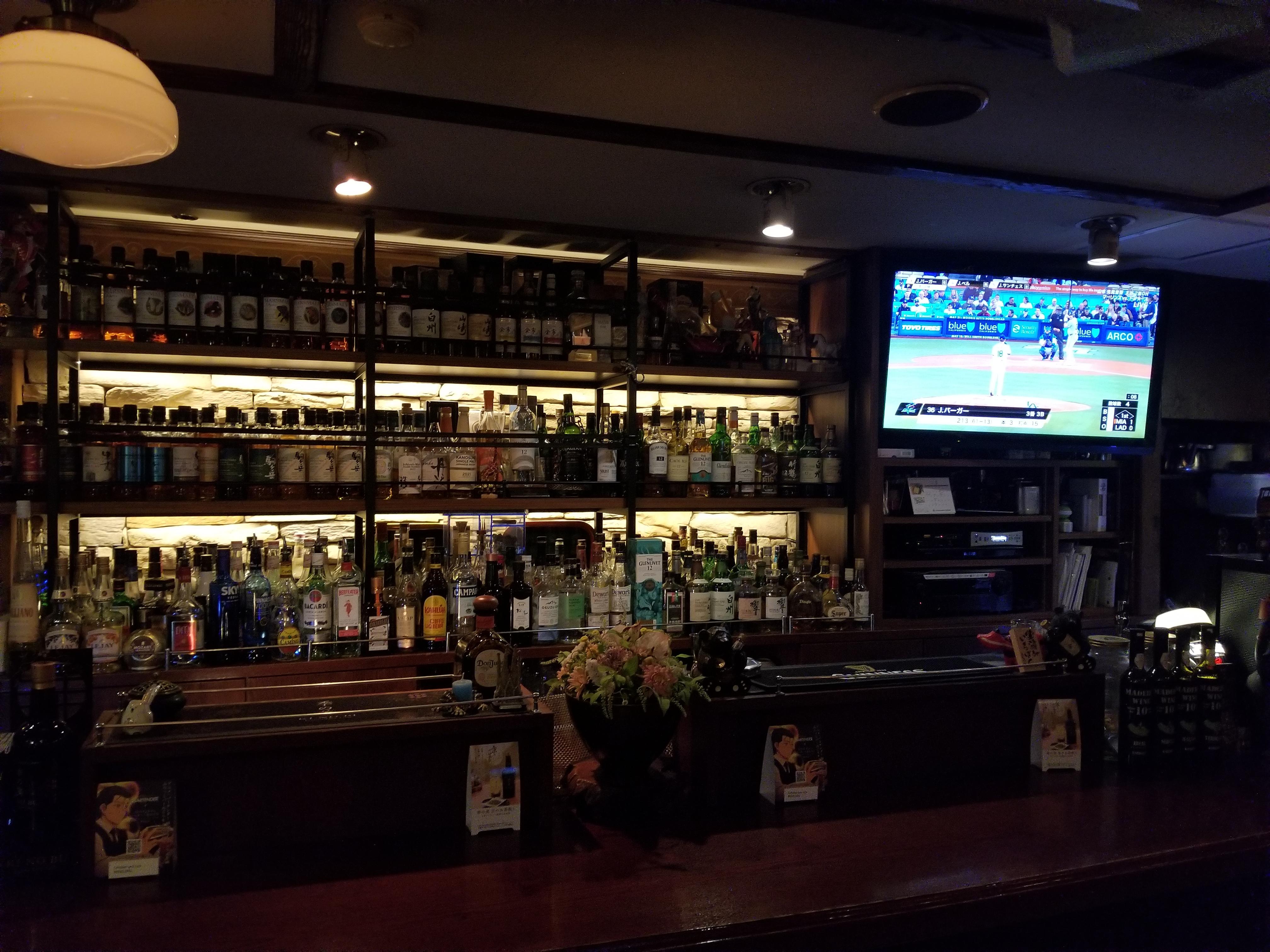 宮崎県でオシャレなフンイキのおすすめバー Bar Navi