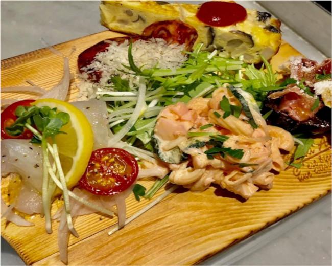 Pizza Land 立ち飲み 樽生達人店 サントリーグルメガイド