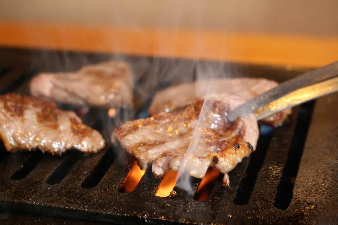 公園前酒場 かわの商店 居酒屋 樽生店 サントリーグルメガイド