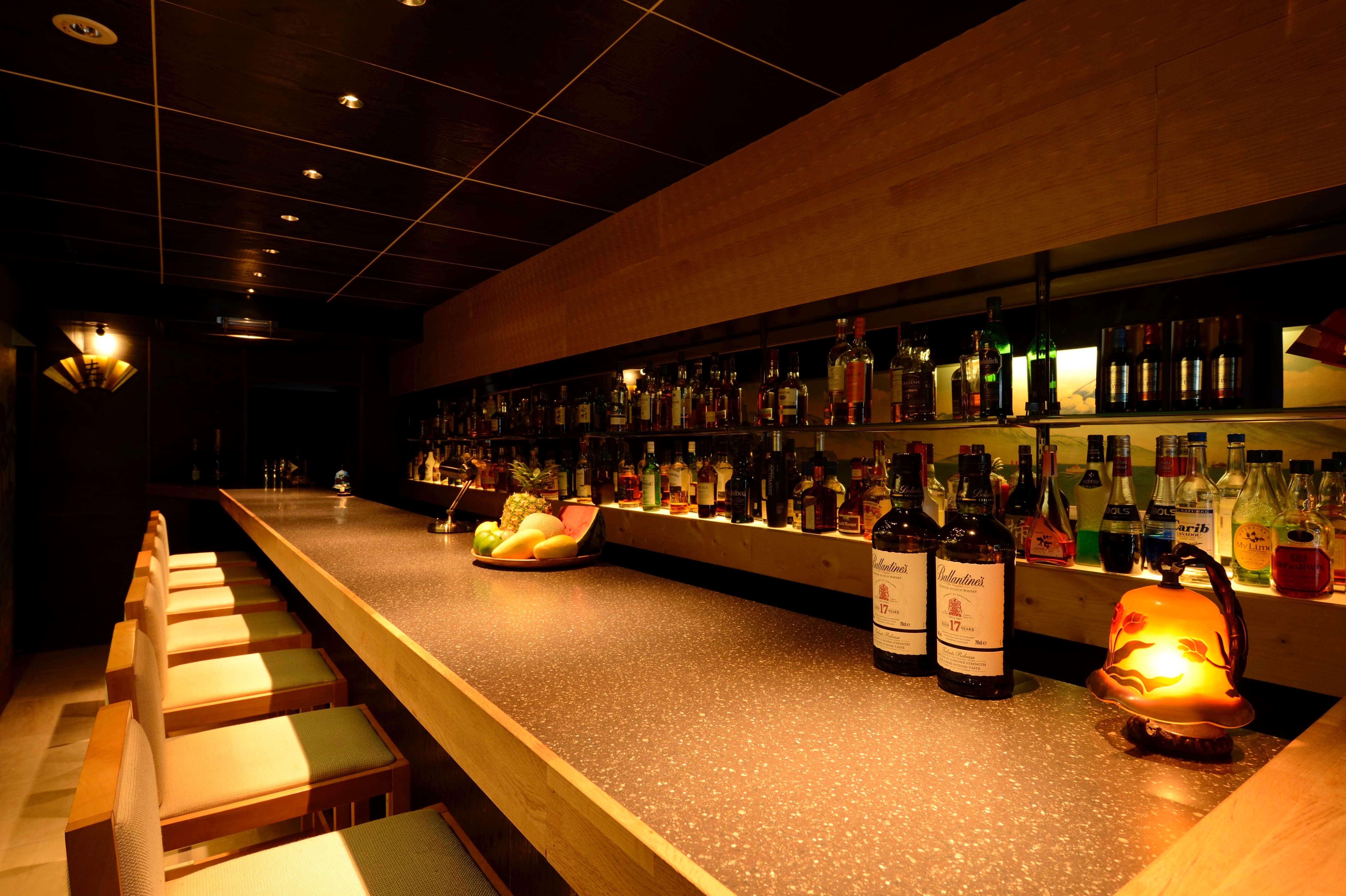 表参道駅 東京都 周辺1kmで朝までオープンのおすすめバー Bar Navi
