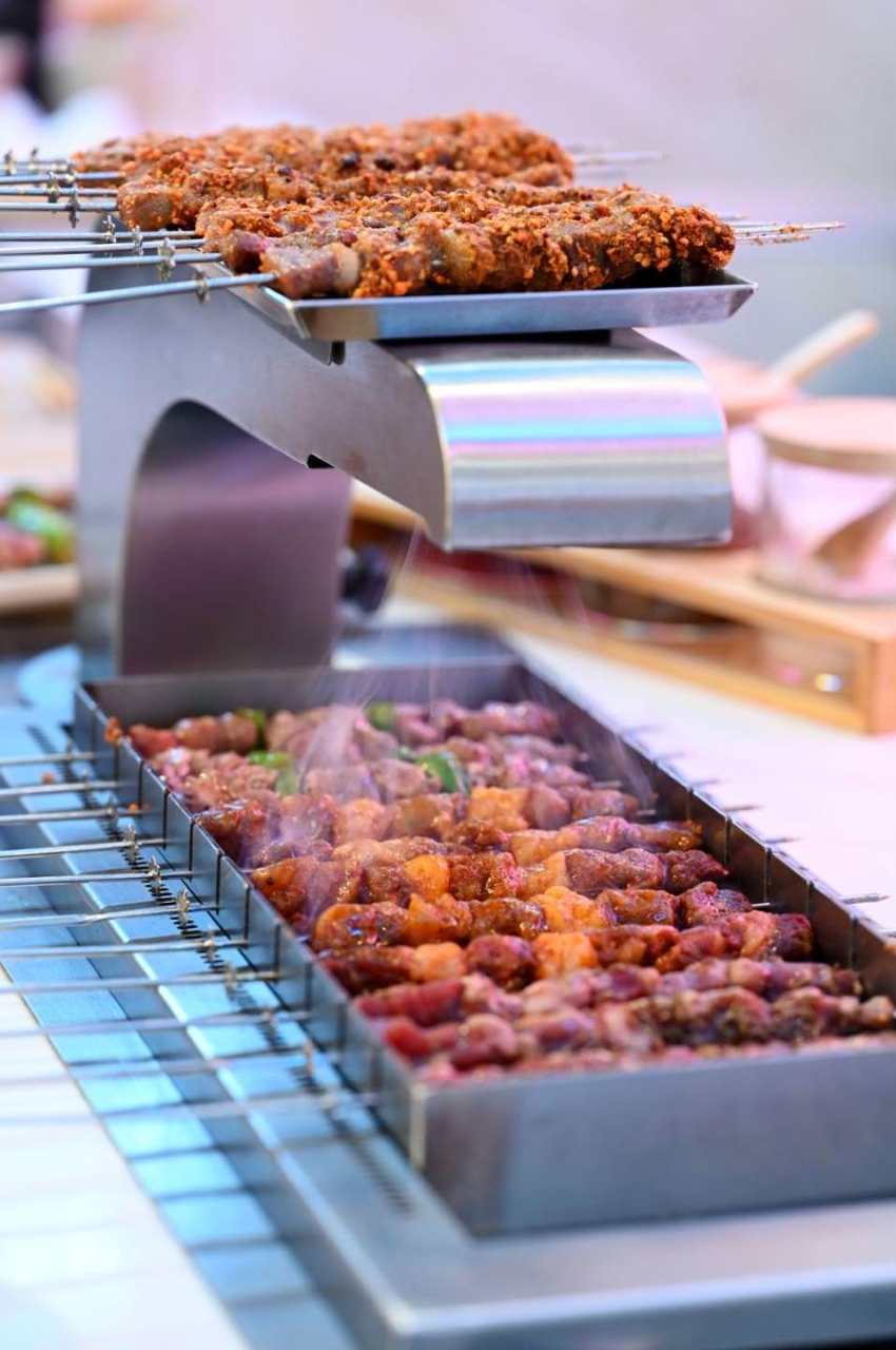 卓上ロースター機×50種類の串焼き 羊不同?小串（居酒屋）[神泡達人