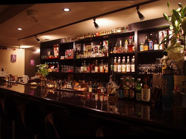 宮崎県でオシャレなフンイキのおすすめジャズバー Bar Navi