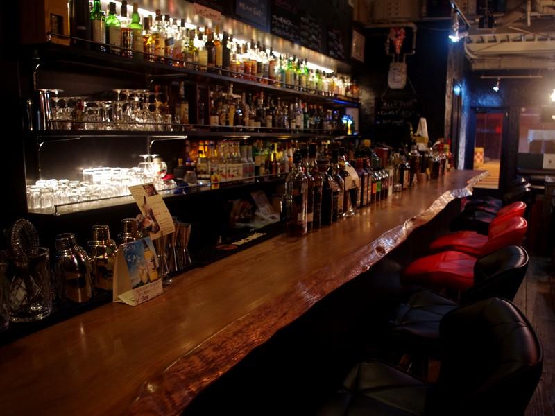 大阪府でオシャレなフンイキのおすすめカフェバー Bar Navi