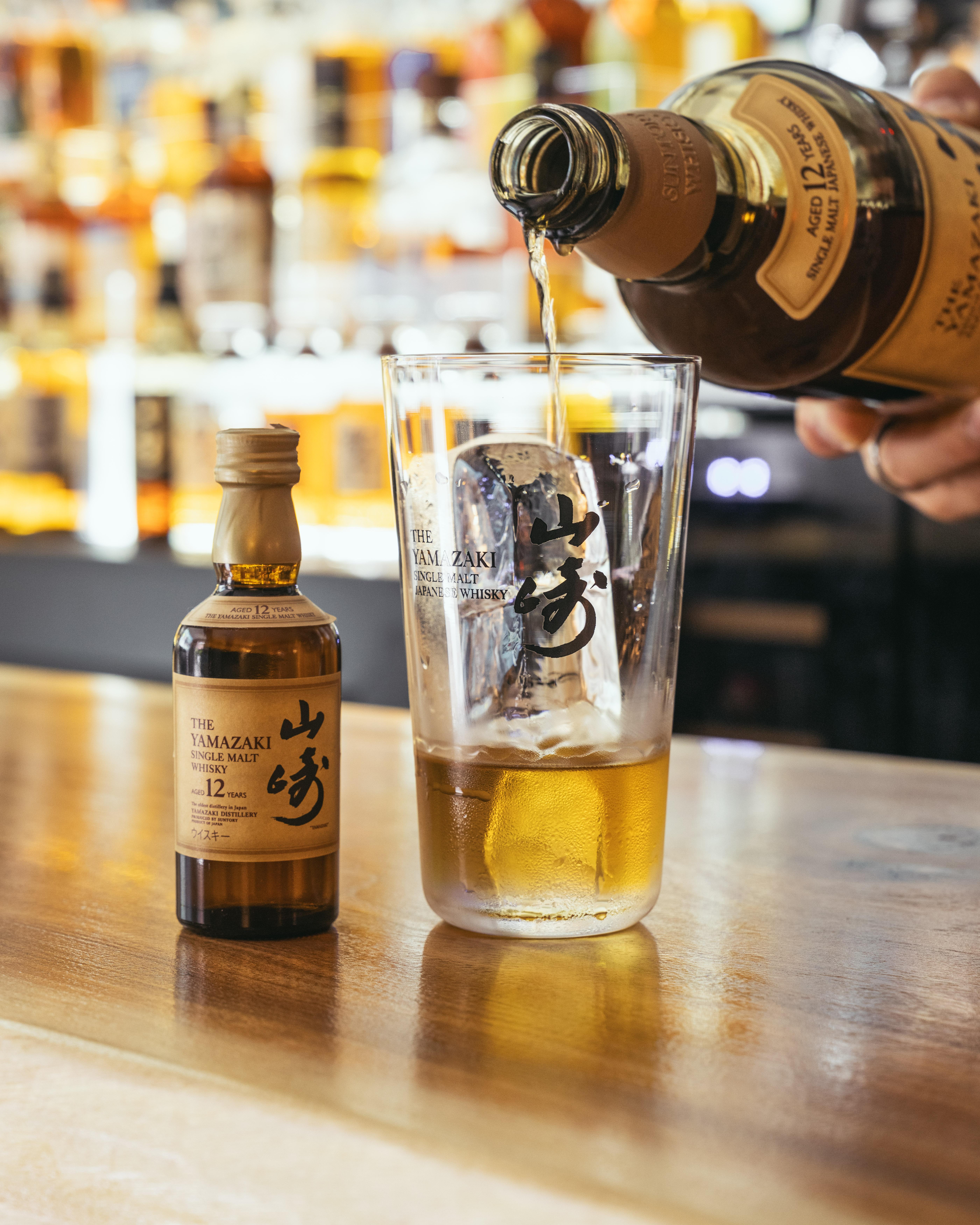 東京都でオシャレなフンイキのおすすめウイスキーボトルバー | BAR-NAVI