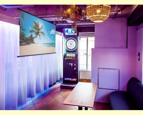 スリーモンキーズカフェ新宿本店