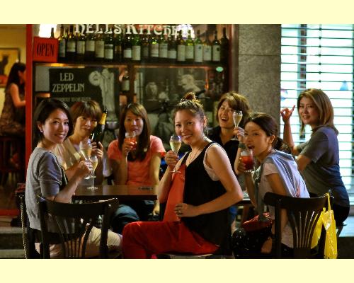 BAR HELLS（ヘルズ）