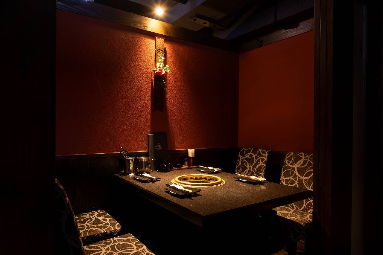 個室 焼肉 頂 いただき 豊田駅前 焼肉 樽生店 サントリーグルメガイド