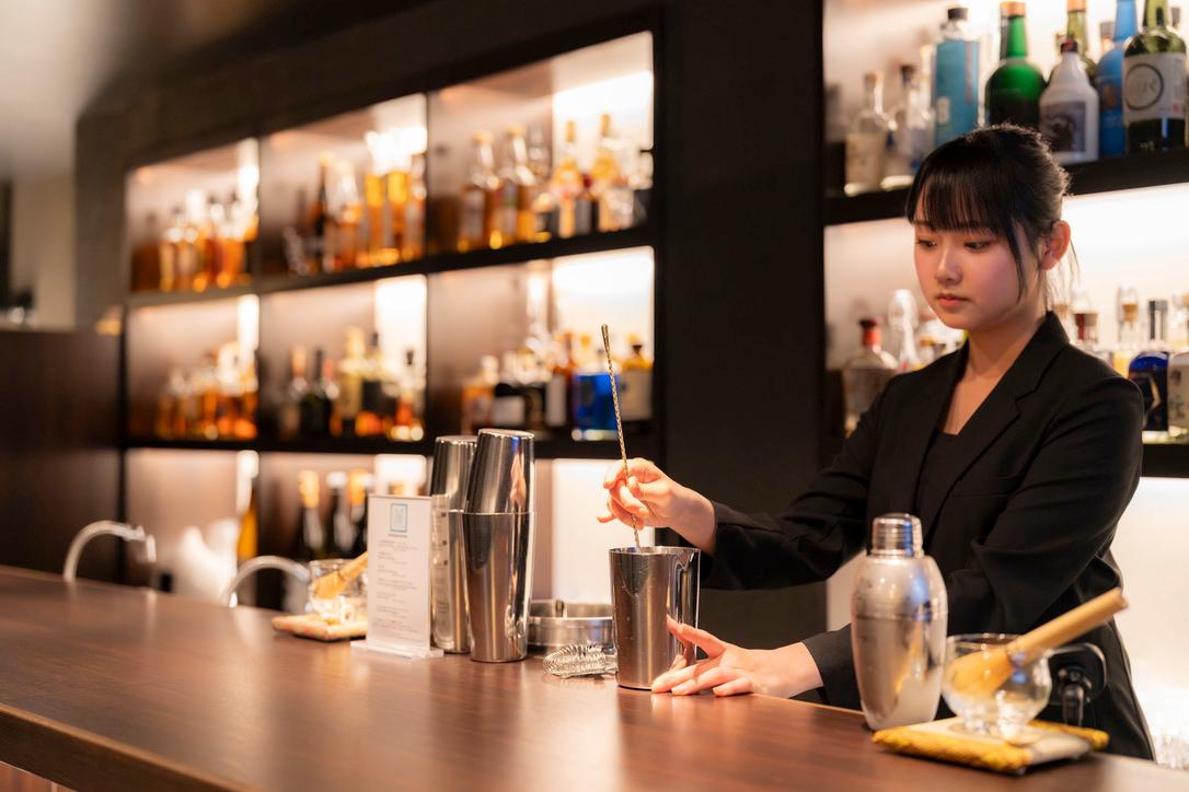 カクテルバー　空瓶　手渡しのみ Japanese Spirits&SAKE Bar 2102 禁煙バー(バーニイイチゼロニイ