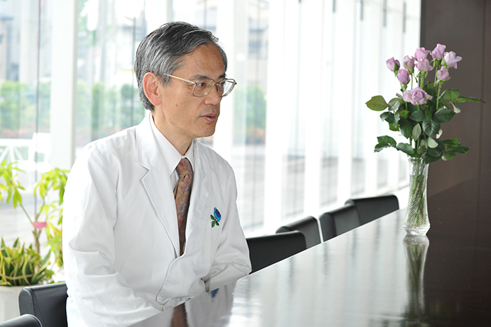 オーストラリアで資金集めに奔走