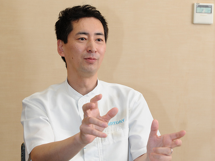 勝元幸久主幹研究員「ユニオンジャックの青を目指したい」