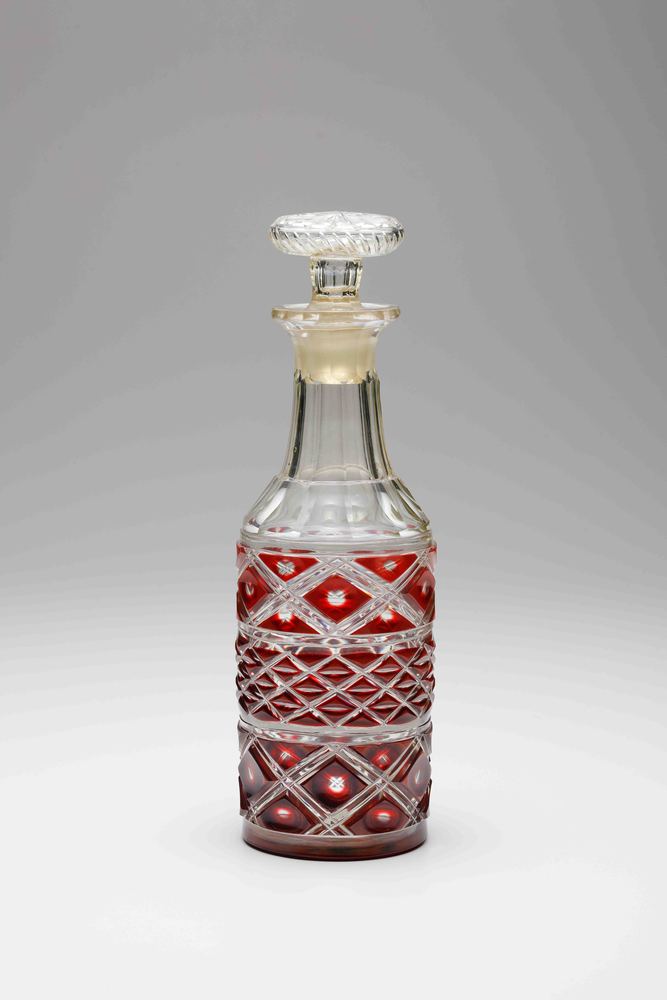 薩摩切子 紅色被栓付瓶 ガラス 名品ギャラリー サントリー美術館