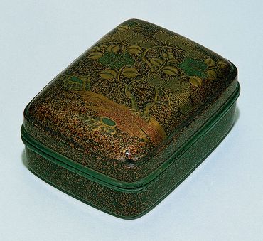 松椿蒔絵香合 コレクションデータベース サントリー美術館