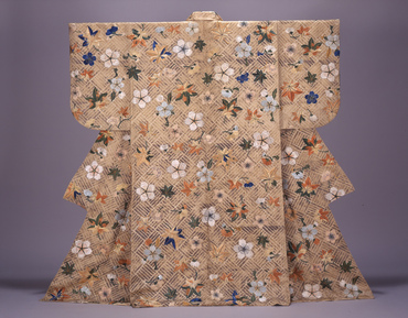 能装束 網代に桜楓模様縫箔 コレクションデータベース サントリー美術館