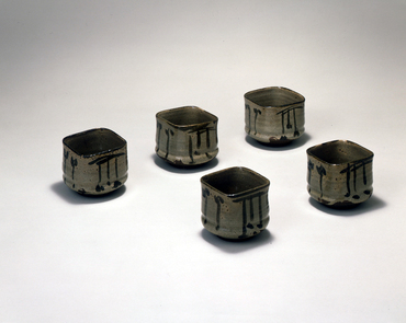 銹絵四方向付 コレクションデータベース サントリー美術館