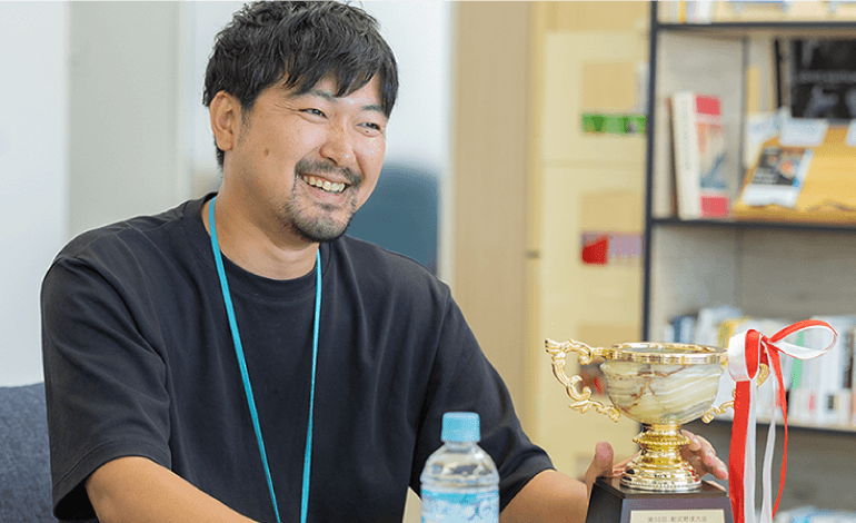 インタビューの様子