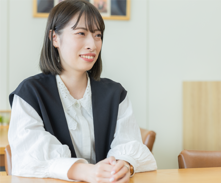 インタビューの様子